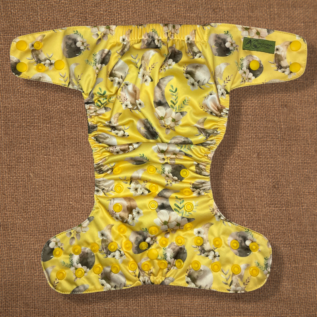 AWJ Cloth Diaper - Mango & Moon
