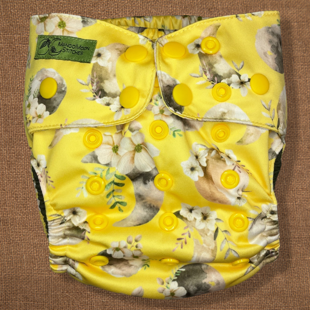 AWJ Cloth Diaper - Mango & Moon